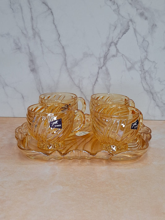 Set de 4 Tazas con Bandeja